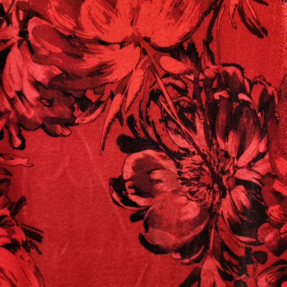 NWT Slim Factor by Investments Scarlet Oversized Floral Dolman Sleeve Top-Size M